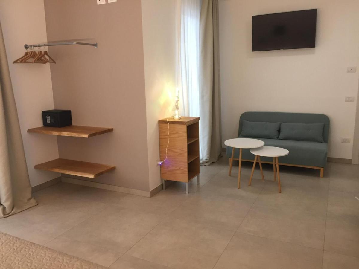 Hotel Le Rondini House Monopoli Exteriér fotografie
