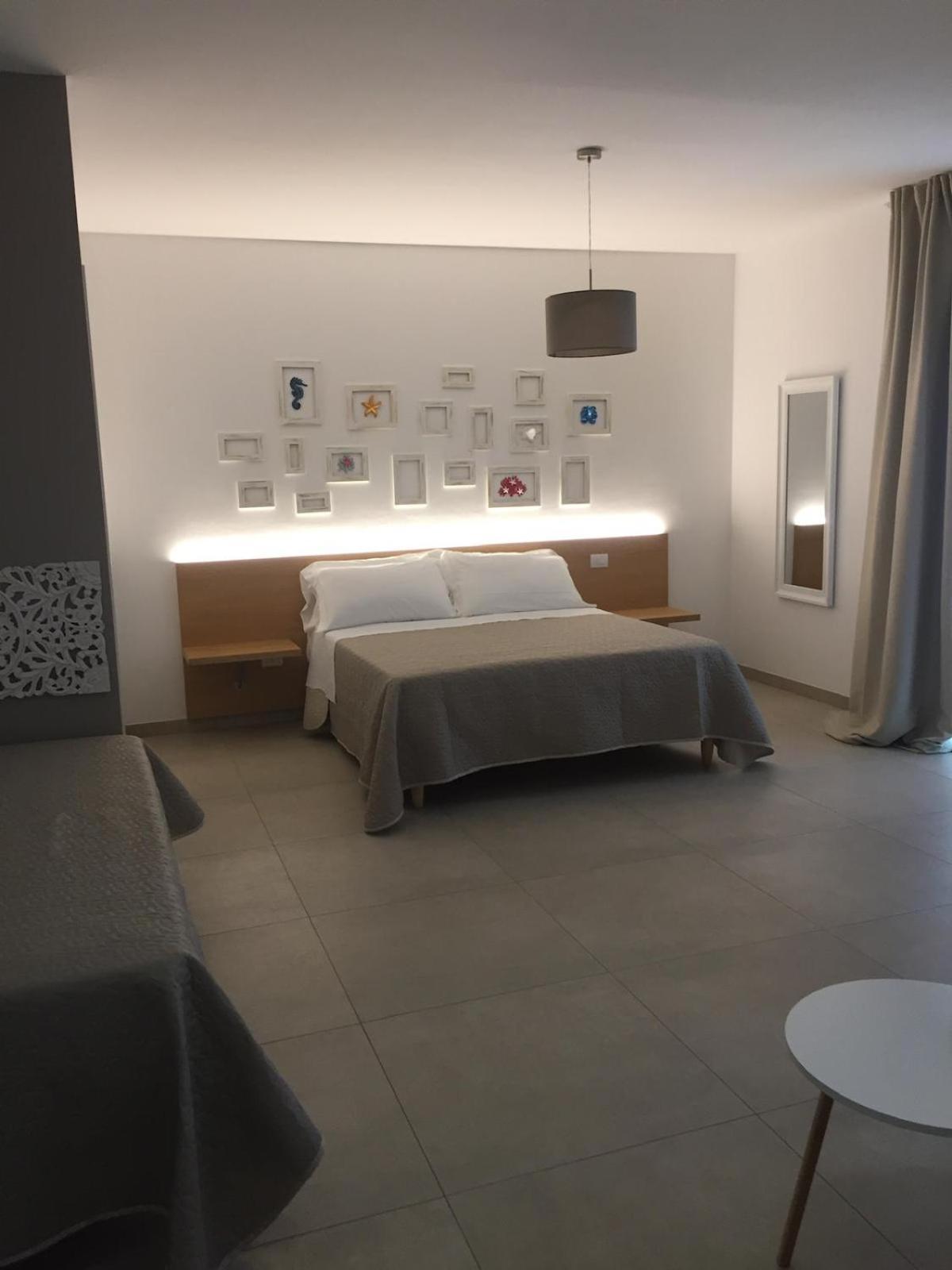 Hotel Le Rondini House Monopoli Exteriér fotografie